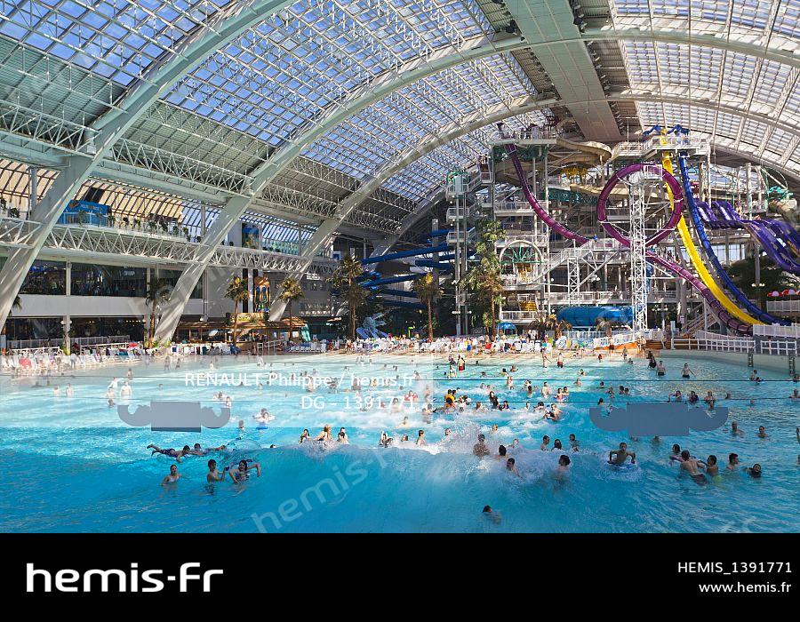 Hemis Canada Alberta Edmonton West Edmonton Mall Grand Centre Commercial Canada World Waterpark Hemis Canada Alberta Edmonton West Edmonton Mall Grand Centre Commercial Canada World Waterpark