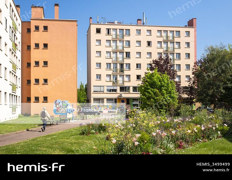 Hemis France rhone villeurbanne quartier chateau gaillard rue chateau gaillard residence