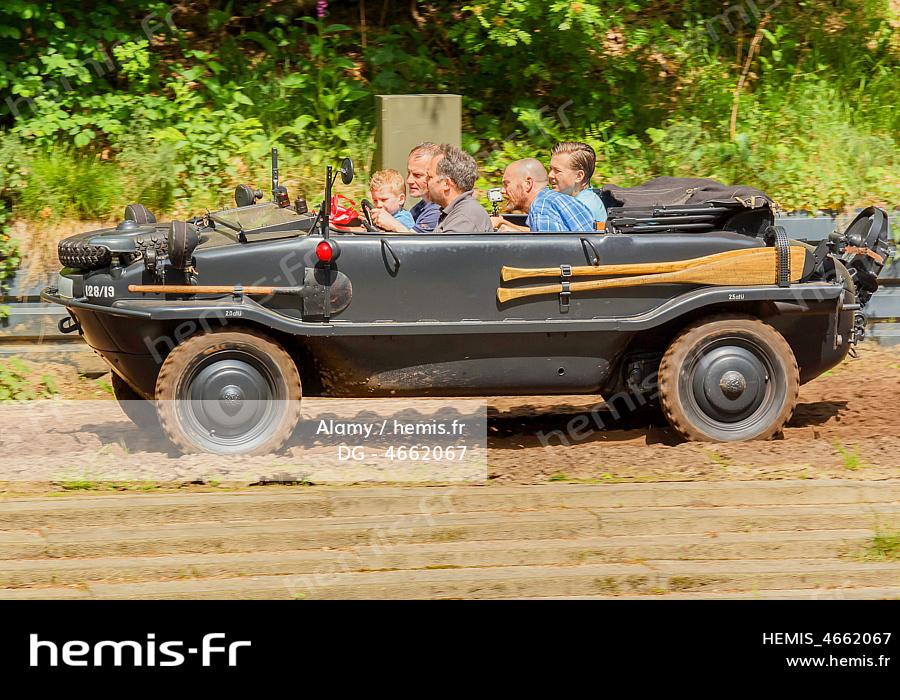 Voiture Amphibie électrique Vintage C.I.J. Europarc Autoboat - Année 1960 - Longueur 25 Cm - Collection Voitures