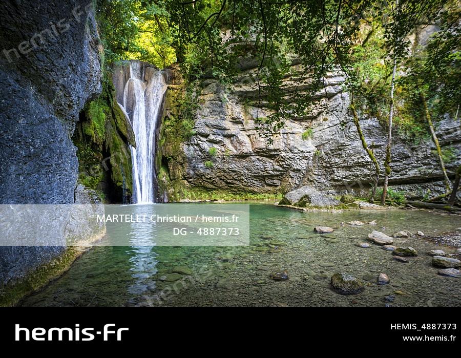 France, Ain (01), Plaine de l'Ain, Marchand, la cascade de la Brive 